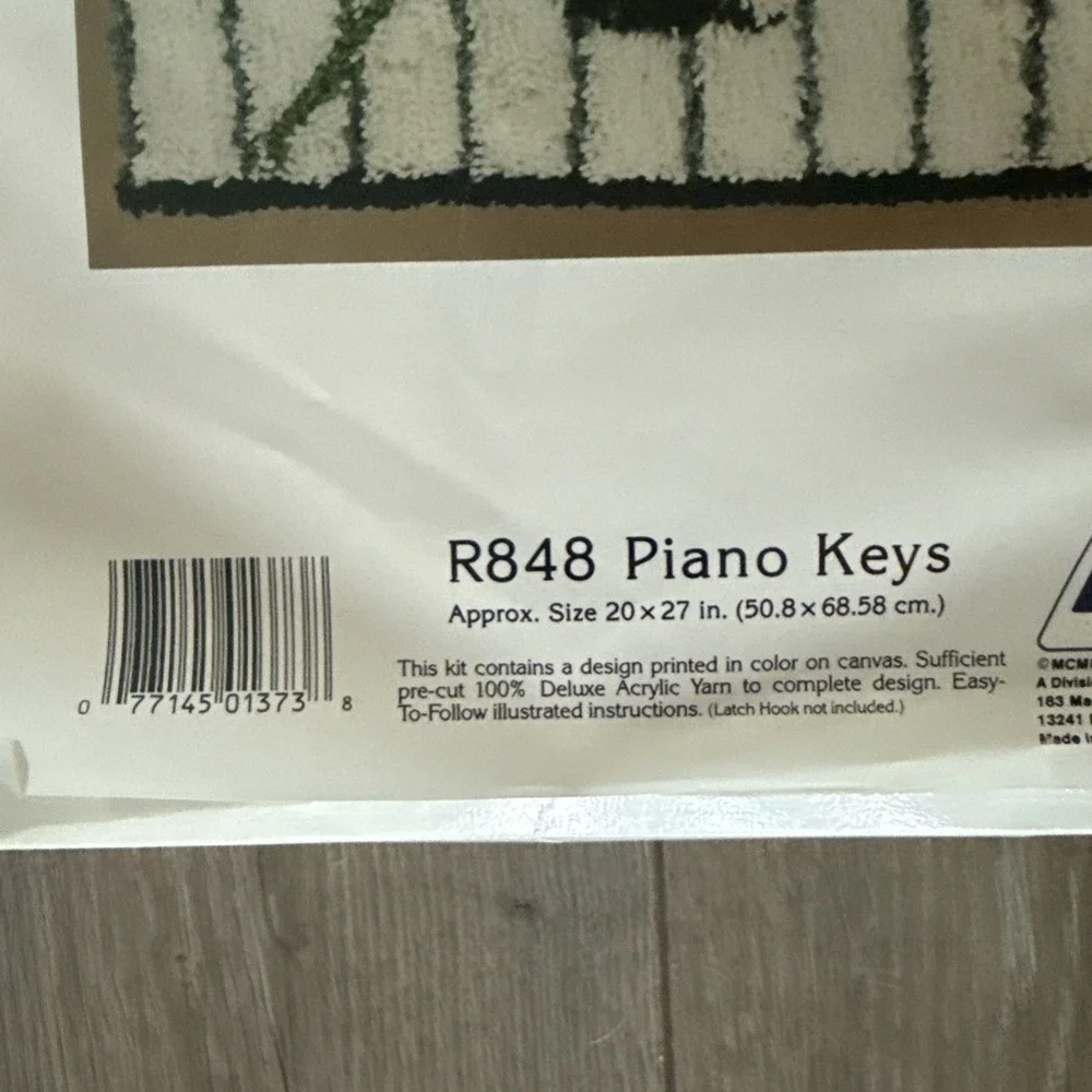 Natura Latch Hook Kit #R848 Piano Keys 20